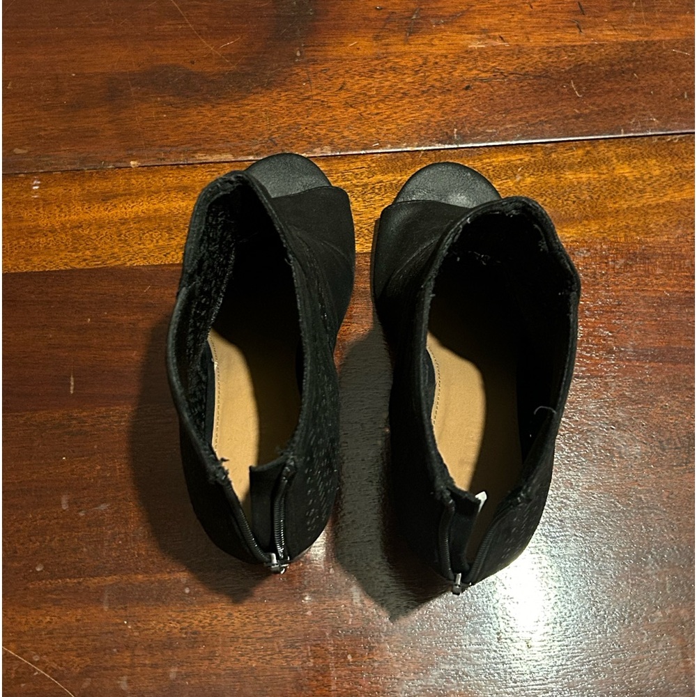 Booties - Picture 7 of 11